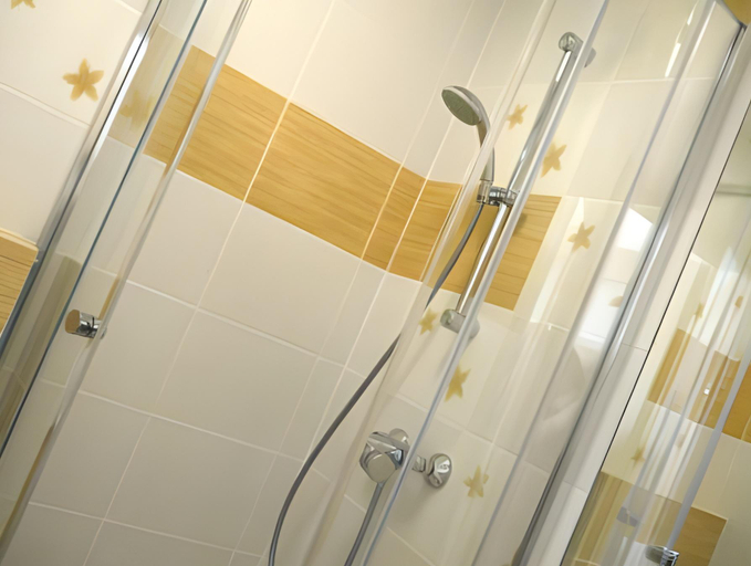 Bathroom 2, Pensjonat Karczma Spalska, Tomaszów Mazowiecki