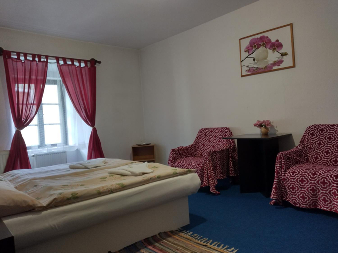 Bedroom 3, Hotel Parkan, Prachatice