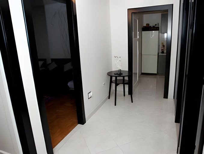 Others 2, Spacious Apartment Center, Split