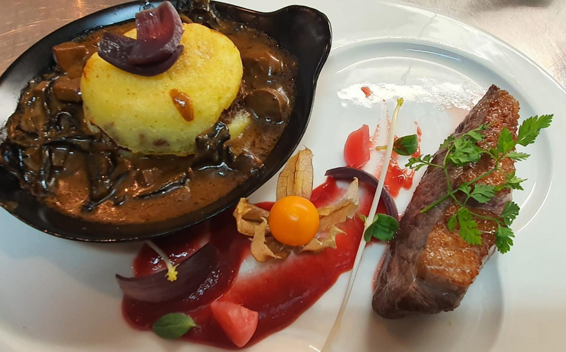 Food & Drinks 4, La Vieille Ferme Florenville, Luxembourg