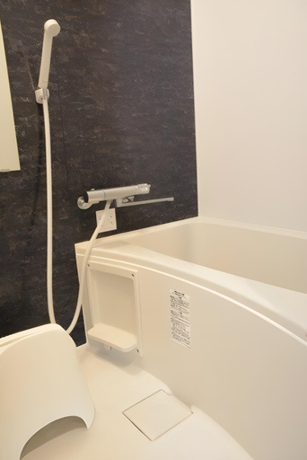 Bathroom 3, Fully equipped, luxury home with car parking, Meguro