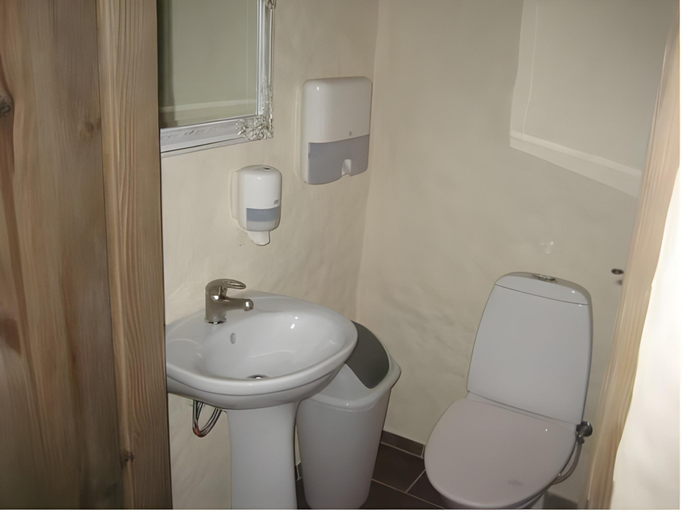 Bathroom 2, Guest House and camping Jurmala, Riga