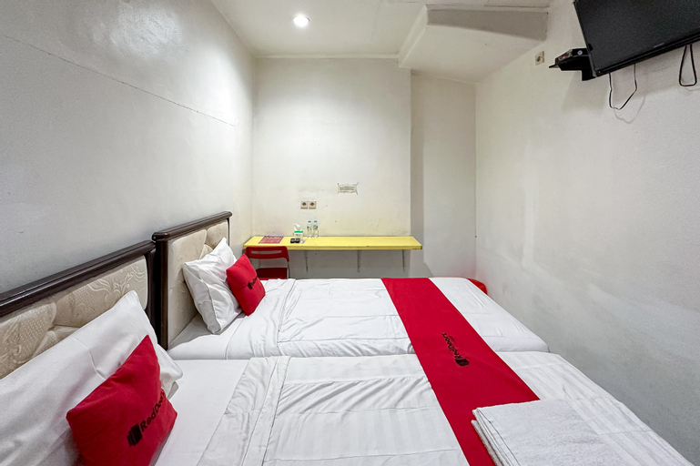 Bedroom 12