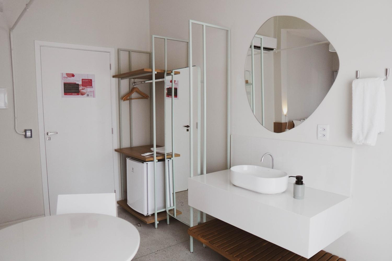 Bathroom 4