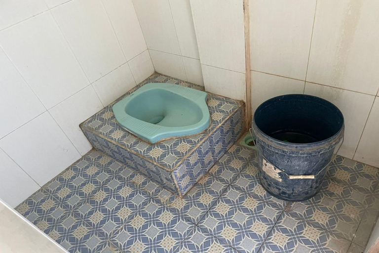 Bathroom 4, OYO Life 93075 Nova Jaya 2 Homestay Syariah, Lamongan
