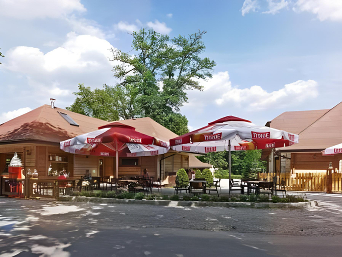 Others 2, Pensjonat Karczma Spalska, Tomaszów Mazowiecki
