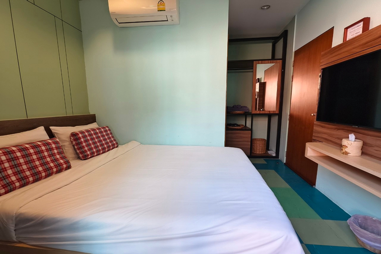 Bedroom 21