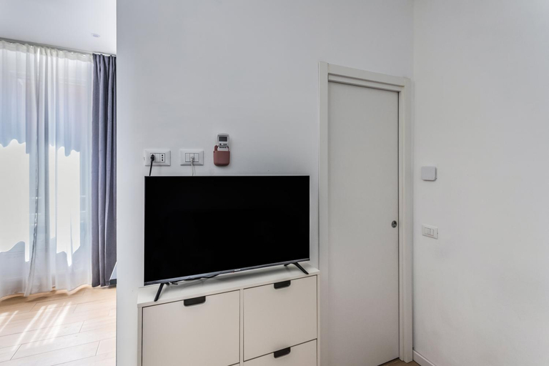 Others 4, Casa Monti - Pavia City - by Host4U, Pavia