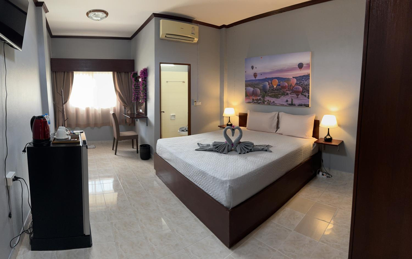 S a f e Residence Patong, Phuket Island
