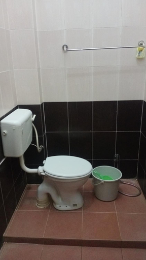 Bathroom 2, D' BUNGA HOTEL BUKIT BUNGA, Tanah Merah