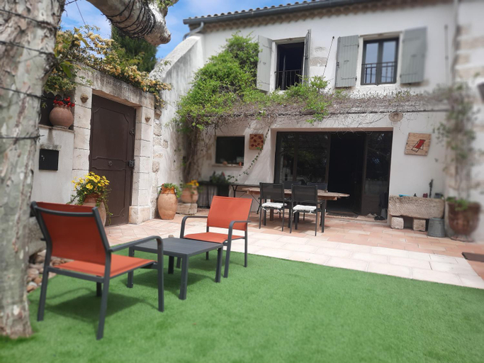 Others 3, Mas" La Maison de mon Pere " Proche AVIGNON a PUJAUT, Gard