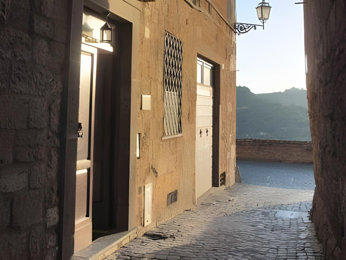Others 5, Ripa Medici, camere con vista e parcheggio incluso, Terni