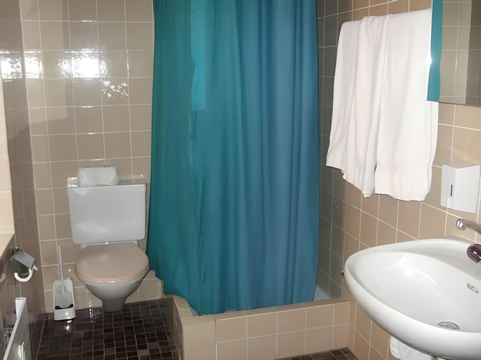 Bedroom 2, Studios with Kitchenette, Arlesheim