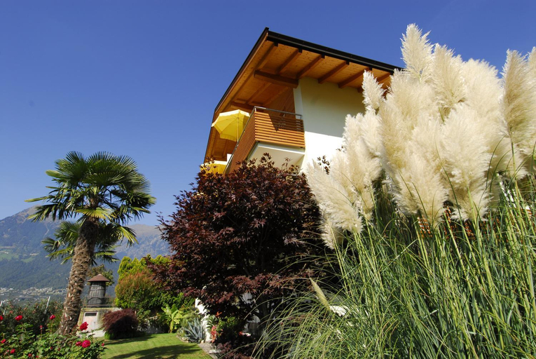 Others 2, Appartements Dornach, Bolzano