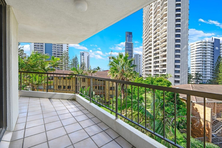 Others 4, Beautiful 3-Bedroom Haven, Gold Coast