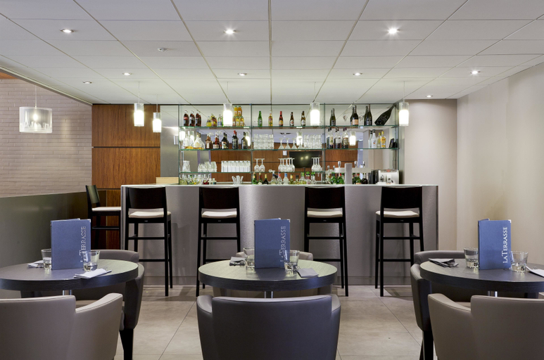 Food & Drinks 5, B&B HOTEL Paris 17 Batignolles, Paris