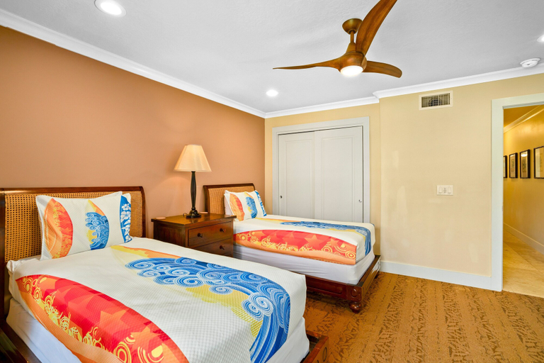 Bedroom 2, Regency Villas At Poipu Kai H222 5 Bedroom Condo, Kauai