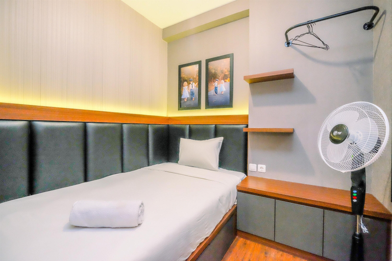 Bedroom 3, Modern Look 2BR at 28th Floor Podomoro Golf View Apartment, Bogor