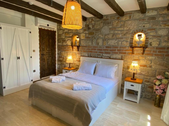 Bedroom 2, Ionia Liberty Stone Hotel, Foça
