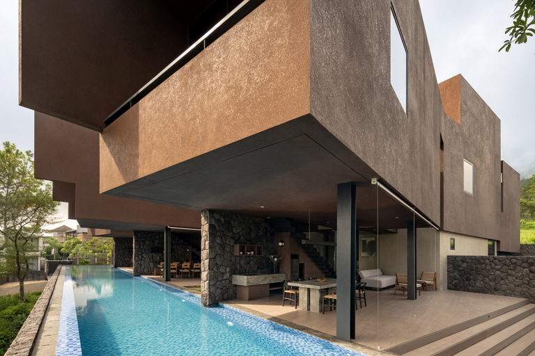 Sport & Beauty 2, The Pillar Villas - Villa 1, Malang