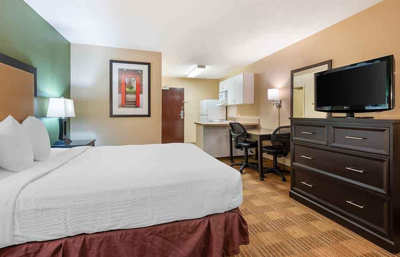Bedroom 3, Extended Stay America Suites Cincinnati Covington, Kenton