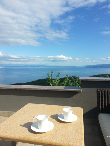 Others 4, Apartment Pergola, Opatija/Veprinac