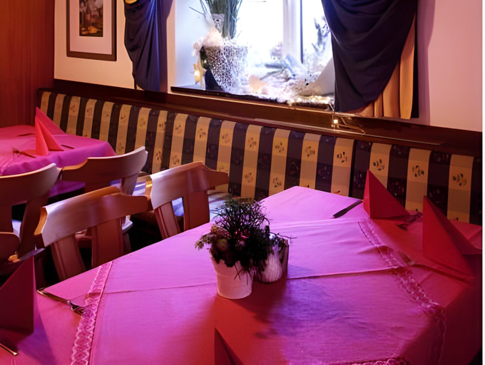 Food & Drinks 3, Hirmonshof, Regen