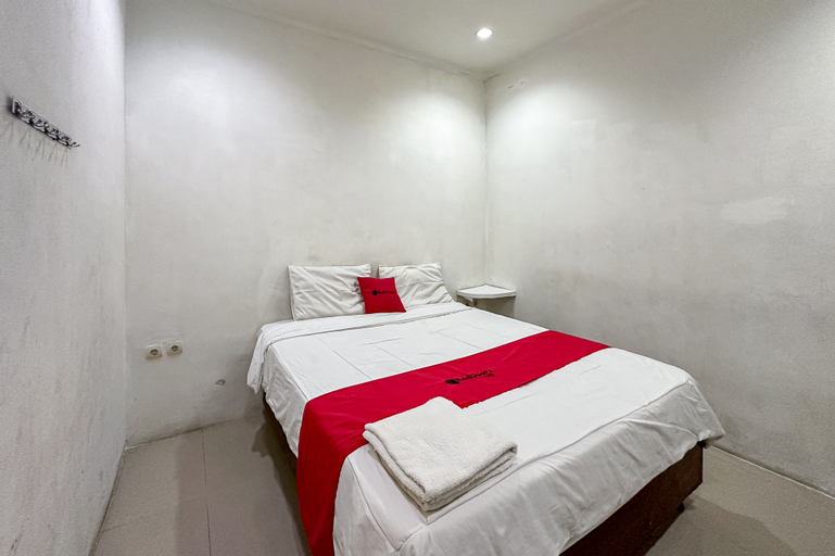 Bedroom 14