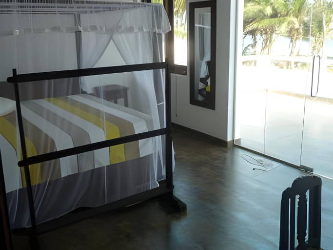 Bedroom, Silverlane Beach House, Devinuwara