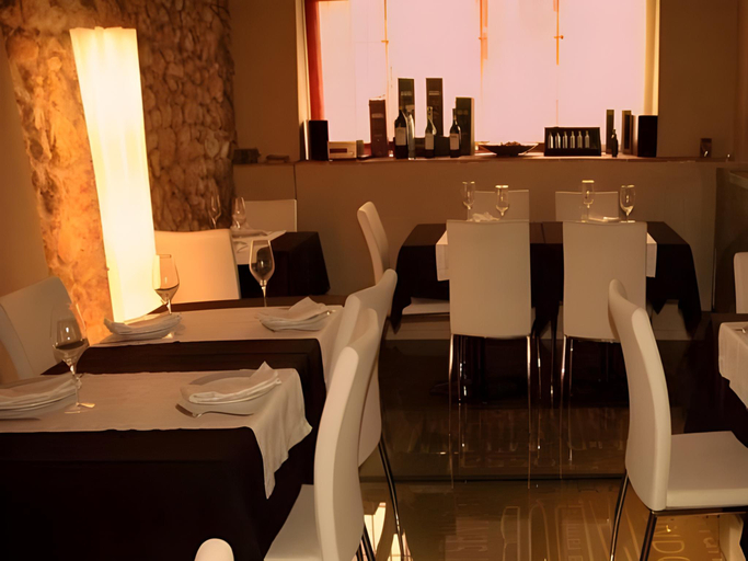 Food & Drinks 2, Restaurant & Rooms Cabrit, Castellón