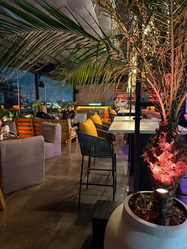 Food & Drinks 5, Sonata 44 Hotel Laureles, Medellín