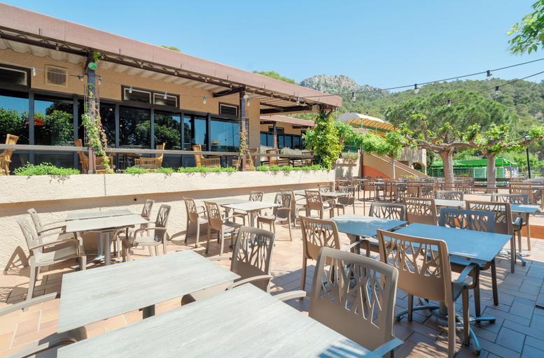 Food & Drinks 4, Camping Castell Montgrí, Girona