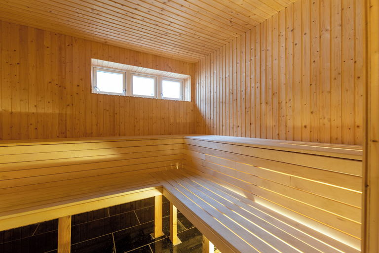 Sport & Beauty, Gulbrakka Basecamp, Meløy