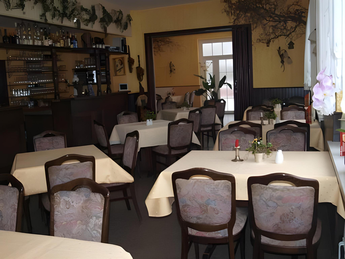 Food & Drinks, Gasthof zur Querenburg, Göttingen