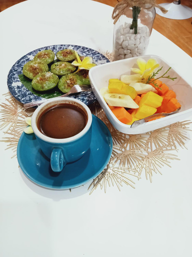 Food & Drinks, Buratwangi Tropis House, Badung