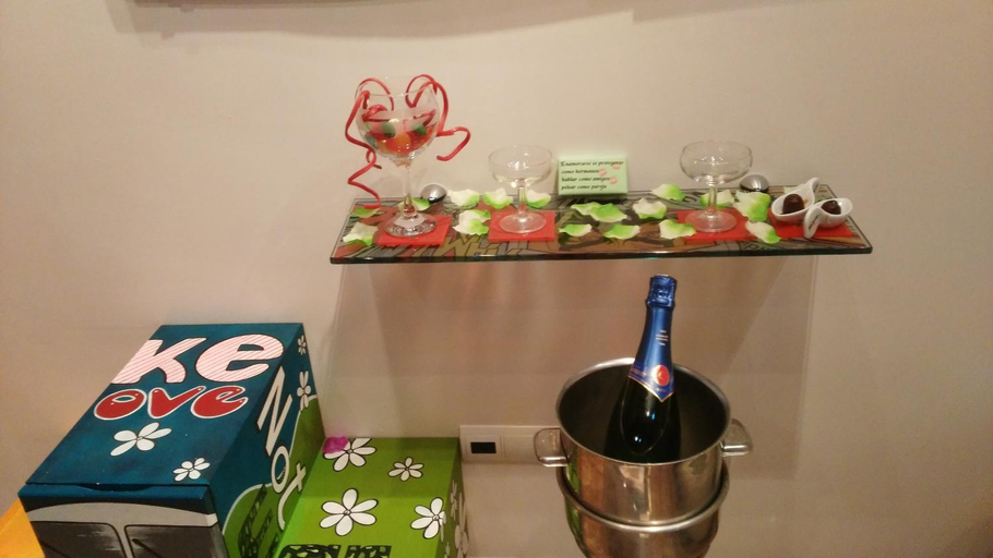 Food & Drinks 2, Anahuaska Art - Suites Tematicas, La Rioja