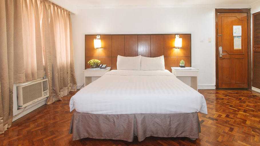 Comfy Inn Manila Kalaw by RedDoorz, Manila City
