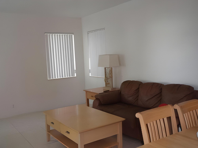 Others 4, Summerland Suites, Broward