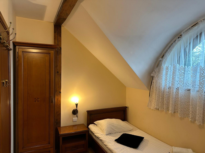 Bedroom 2, Restauracja i Hotel Oberza Wilczy Glod, Kraków