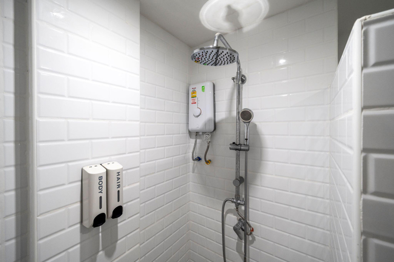 Bathroom 6