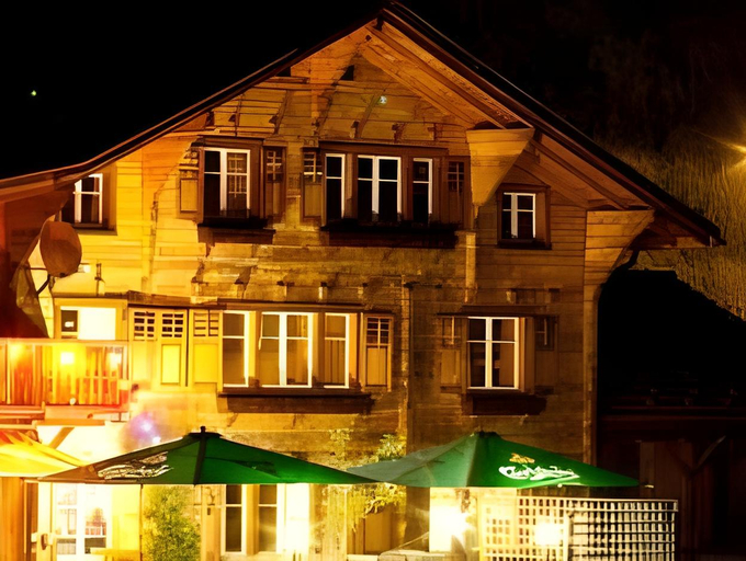 Others 2, Nangijala Hostel, Surselva