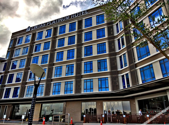 Exterior & Views 4, Lintas Platinum Hotel, Penampang