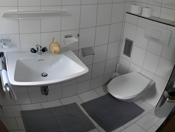 Bathroom 3, Apart - und Fruhstuckspension Jagerheim, Landeck