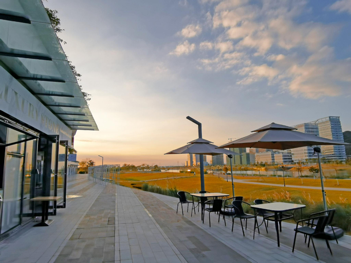 Food & Drinks, Interact China Fine Condo - Hengqin Chimelong, Zhuhai