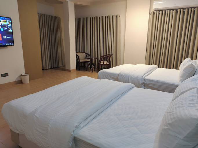 Bedroom 3, Kazi Resort & Hotel, Gazipur