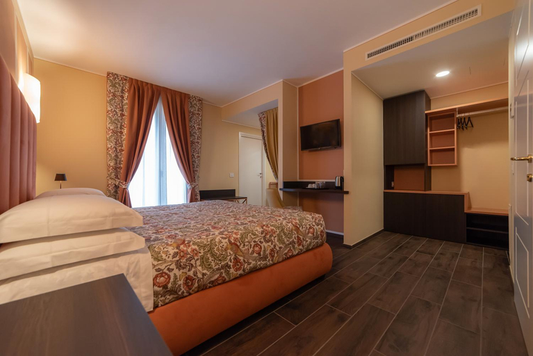 Bedroom 17