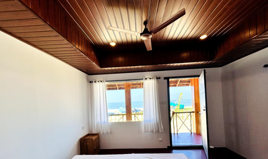 Bedroom 2, Marari Sunset Beach Villa, Alappuzha