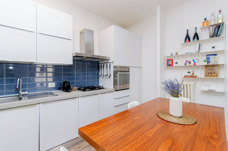Others 3, VivimiHome-Stelvio House, Milano