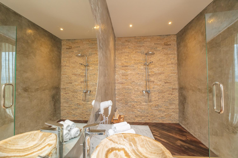 Bathroom 3, Villa Kaliente, Klungkung