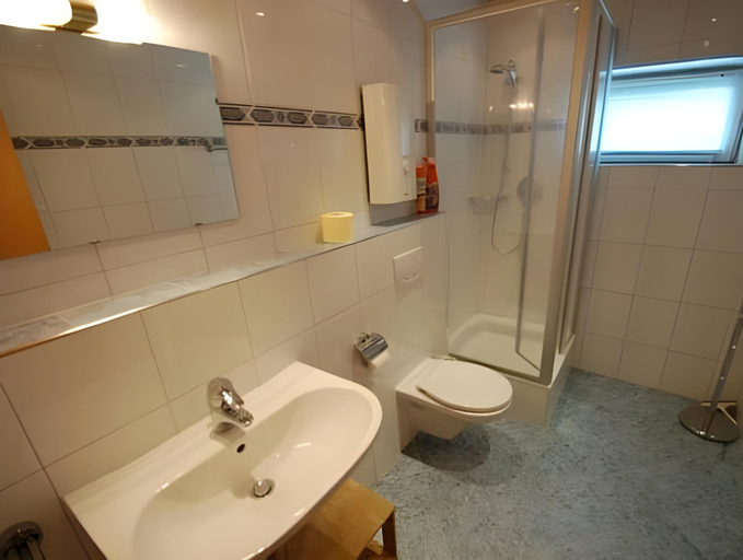 Bathroom, Mountain View near Kaprun - Steinbock Lodges, Zell am See